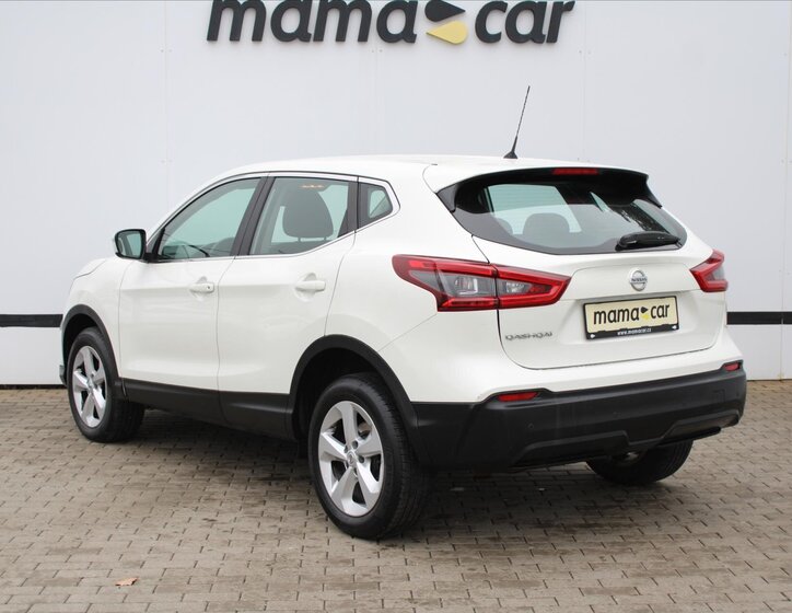 Nissan Qashqai SUV / Terénní 1,2 l 85 kw