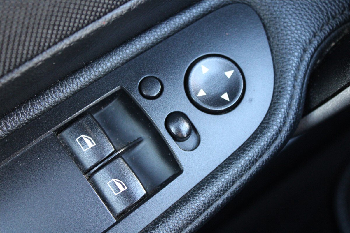 BMW Řada 1 Hatchback 2,0 l 105 kw