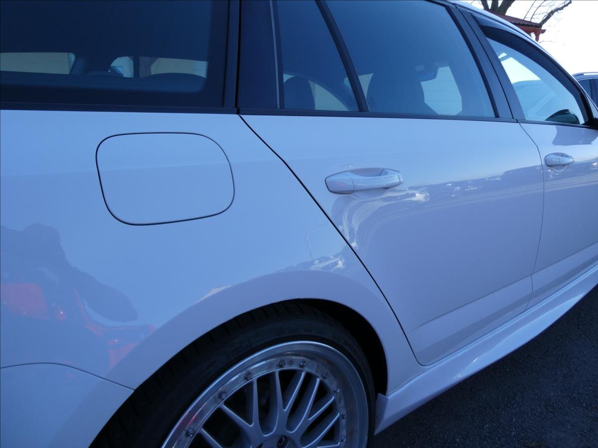 Škoda Octavia Kombi 2,0 l 169 kw