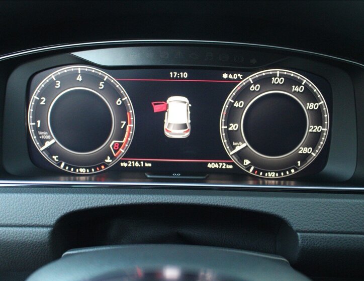 Volkswagen Golf Hatchback 2,0 l 180 kw