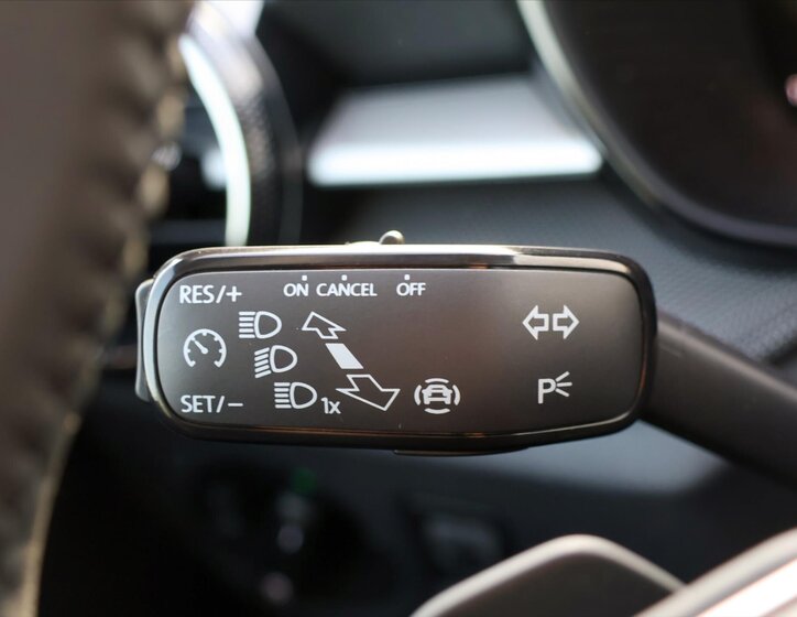 Škoda Fabia Hatchback 999,0 85 kw