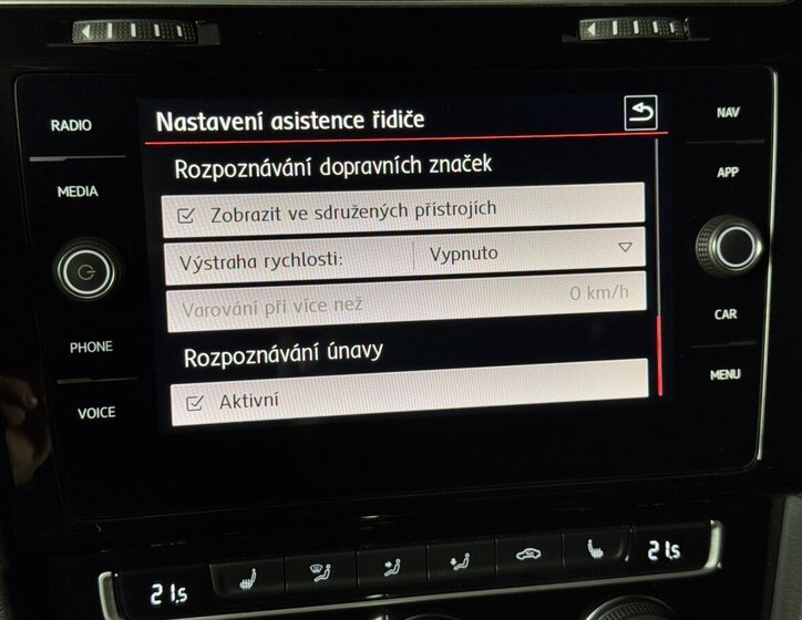 Volkswagen Golf Hatchback 2,0 l 213 kw