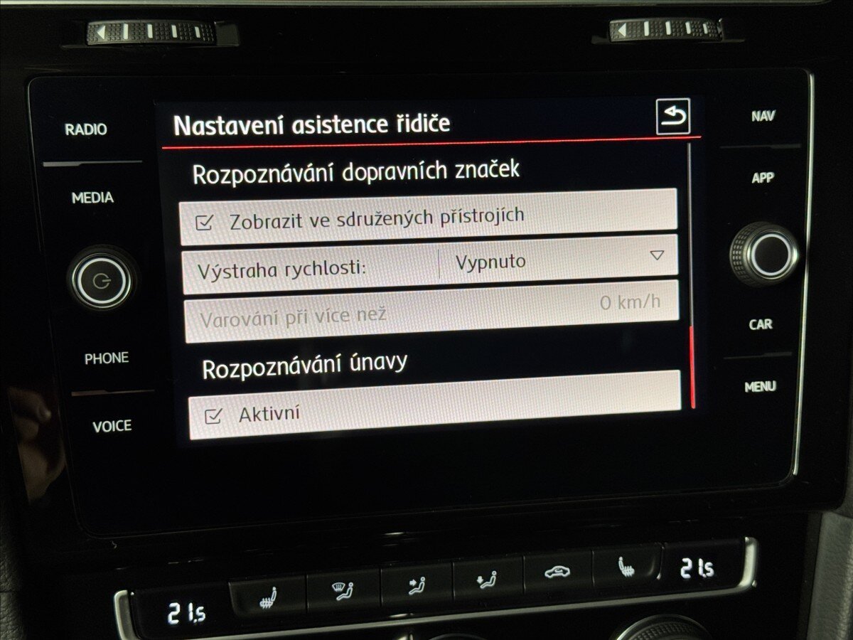 Volkswagen Golf Hatchback 2,0 l 213 kw