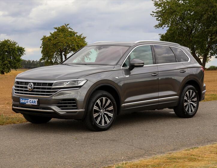 Volkswagen Touareg 3