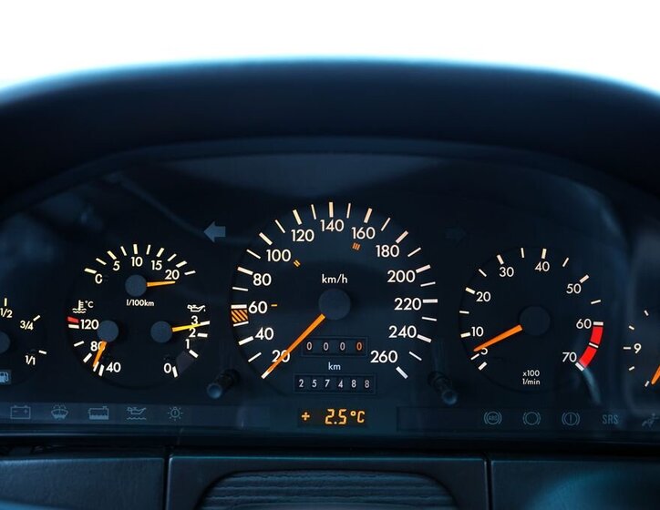 Mercedes-Benz Třídy S Sedan 3,2 l 170 kw