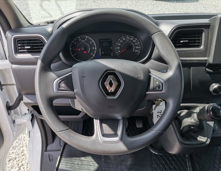 Renault Master 13
