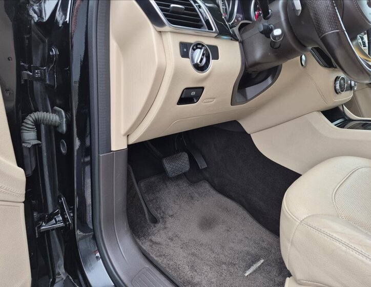 Mercedes-Benz GLS 26