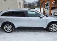 Škoda Superb Kombi 0,0 206 kw
