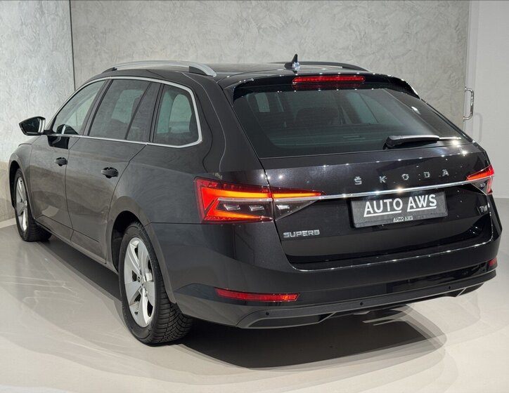 Škoda Superb Kombi 1,4 l 160 kw