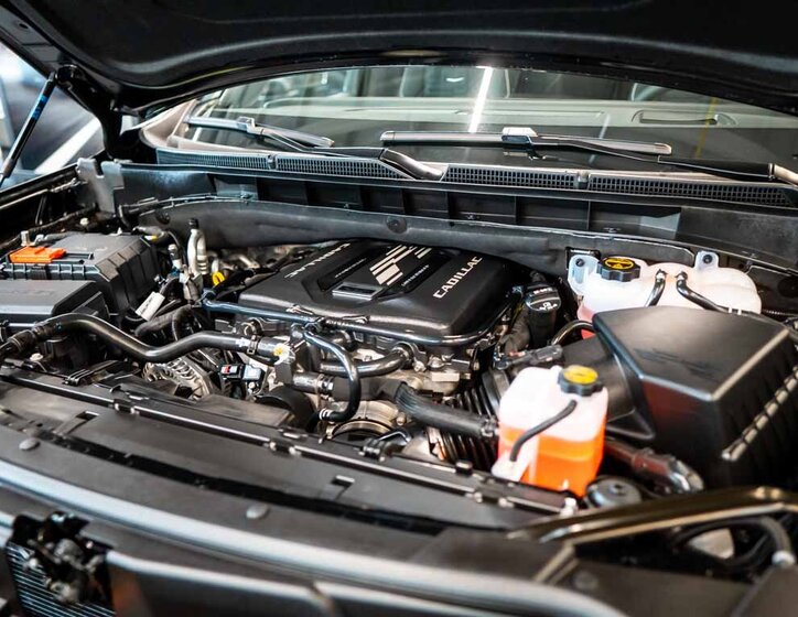 Cadillac Escalade SUV / Terénní 6,2 l 508 kw