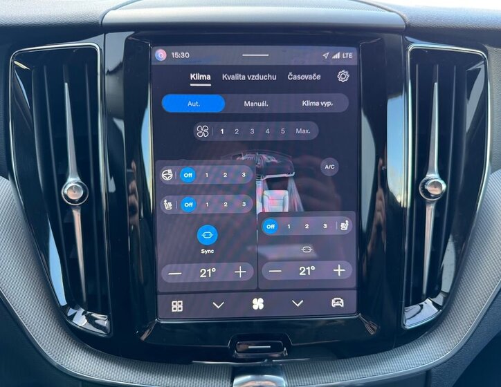 Volvo XC60 SUV / Terénní 2,0 l 184 kw