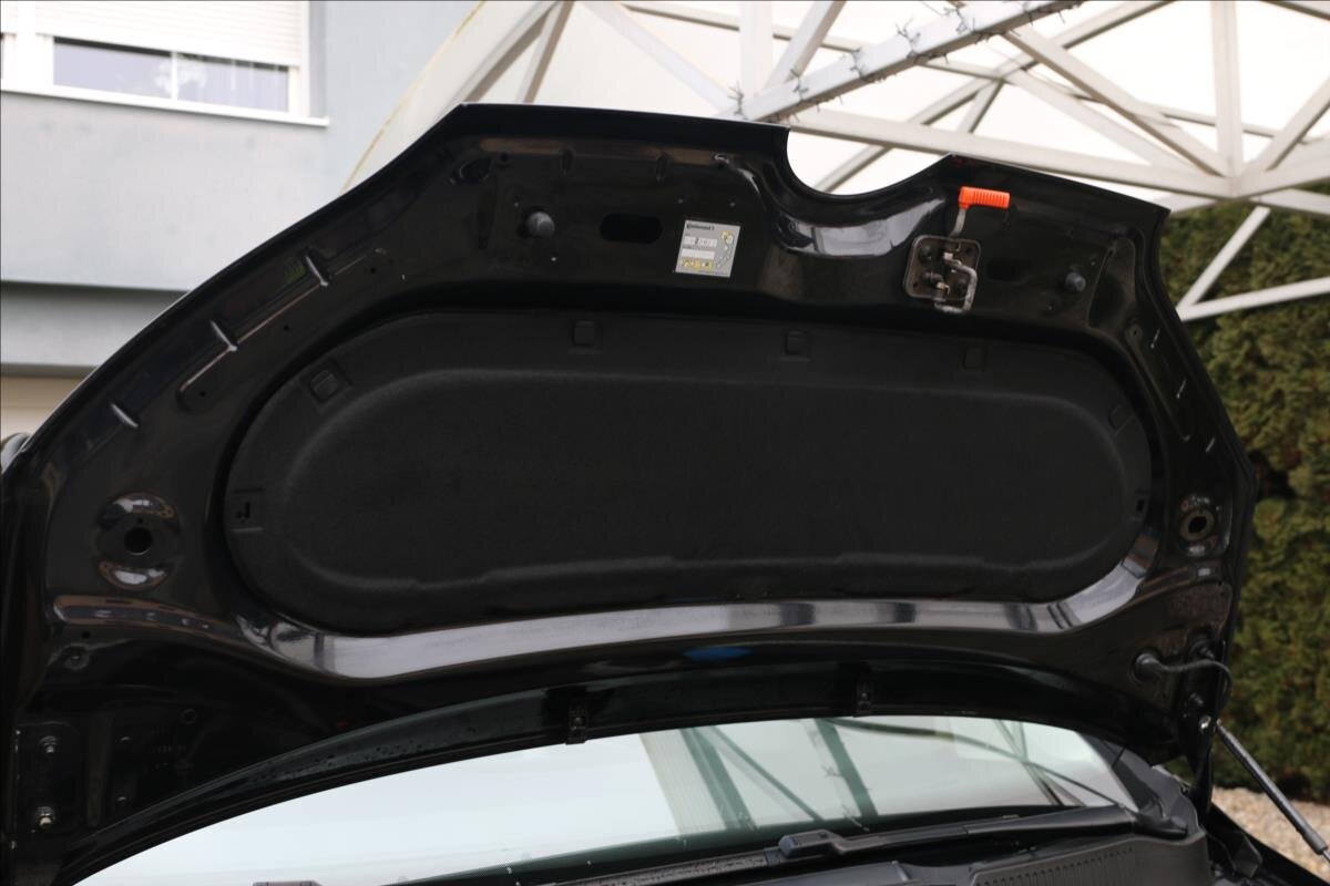 Volkswagen up! Hatchback 999,0 44 kw