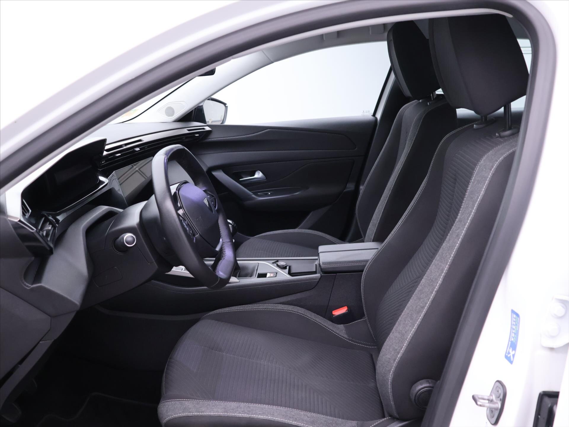 Peugeot 308 Hatchback 1,5 l 96 kw