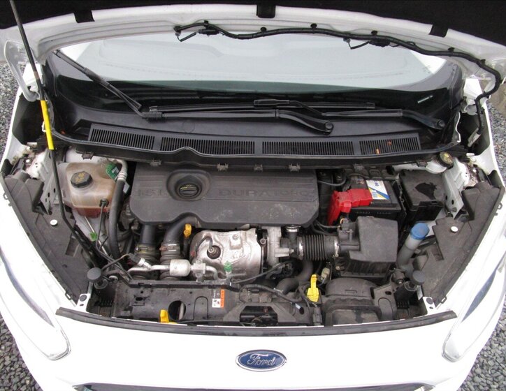 Ford Tourneo Courier Ostatní 1,5 l 70 kw