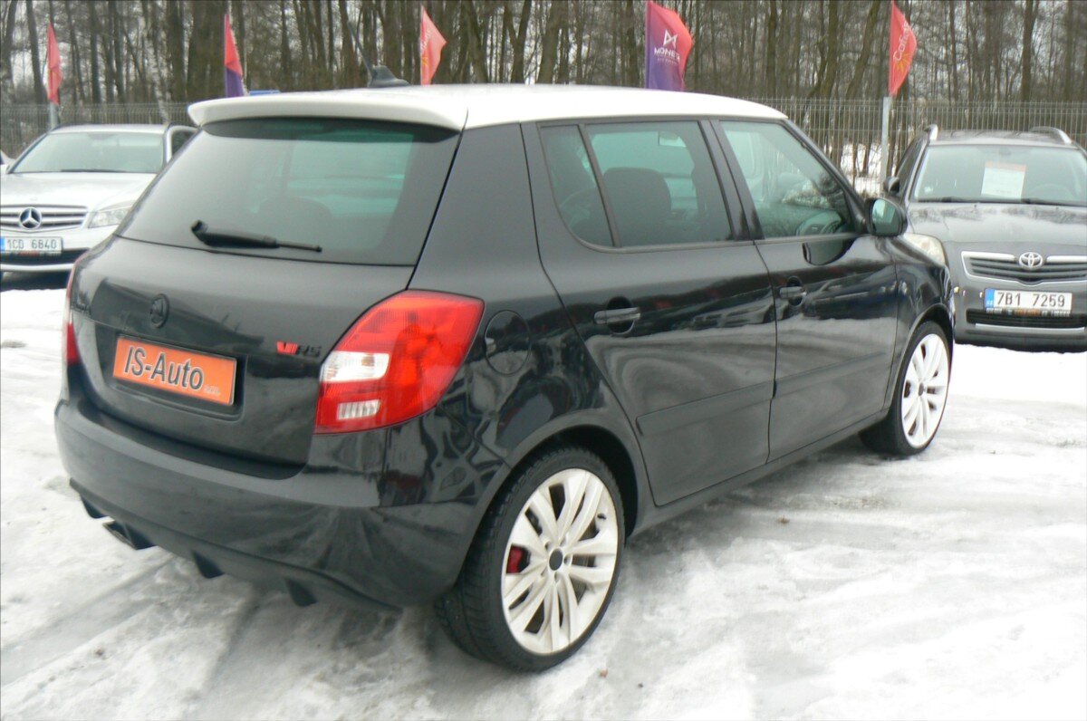 Škoda Fabia Hatchback 1,4 l 132 kw