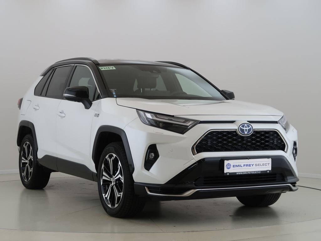 Toyota RAV4 SUV / Terénní 2,5 l 225 kw