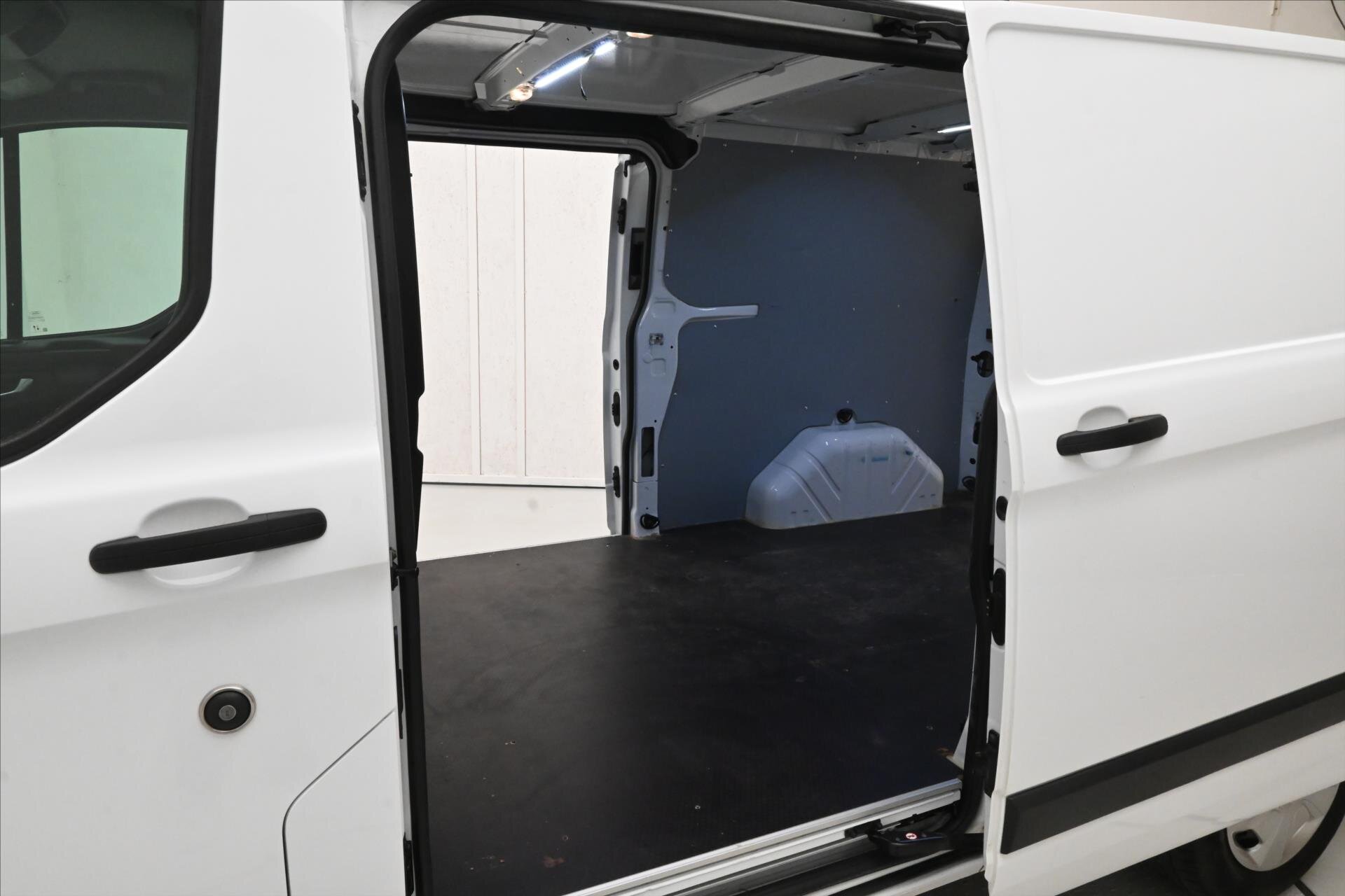 Ford Transit Custom Skříň 2,0 l 96 kw