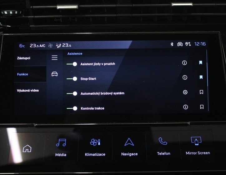 Peugeot 408 Liftback 1,2 l 96 kw