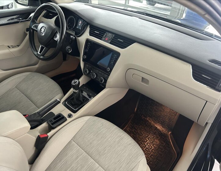 Škoda Octavia Sedan 2,0 l 110 kw