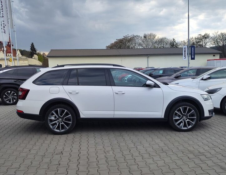 Škoda Octavia Kombi 2,0 l 135 kw