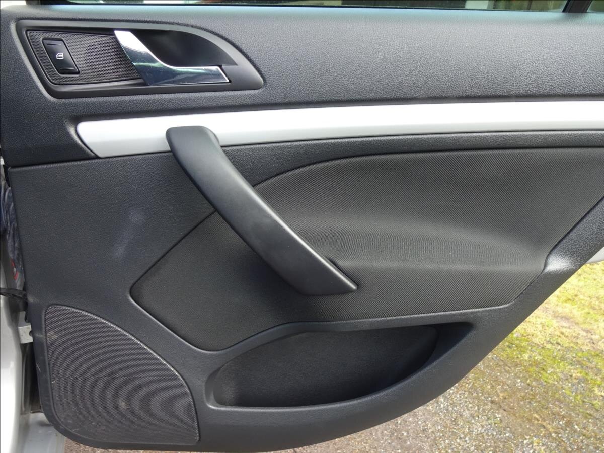 Škoda Octavia Kombi 1,8 l 112 kw