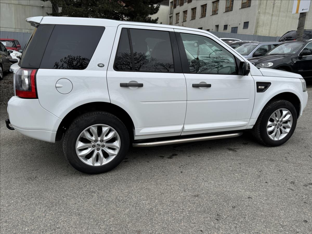 Land Rover Freelander SUV 2,2 l 140 kw