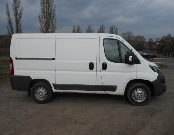 Peugeot Boxer Skříň 2,0 l 96 kw