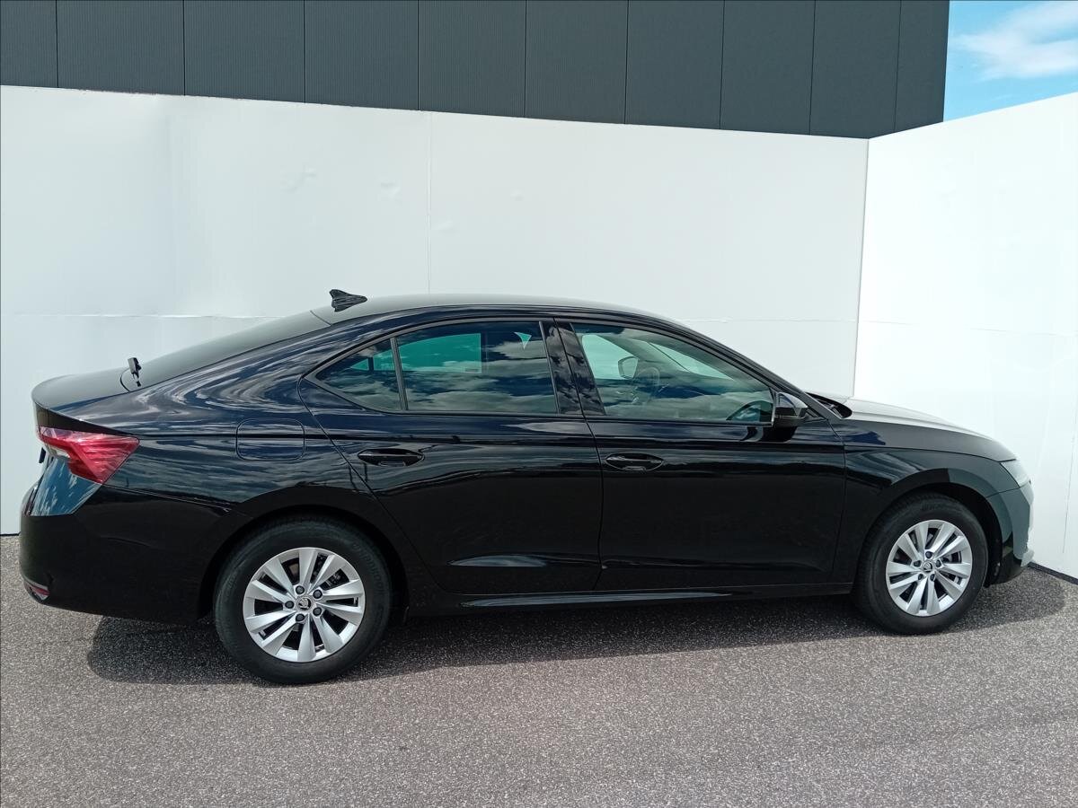 Škoda Octavia Sedan / Limuzína 1,5 l 110 kw