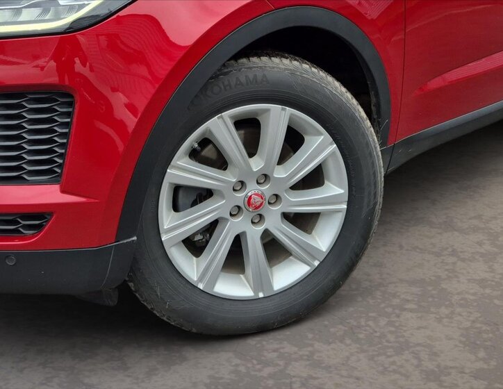 Jaguar E-Pace SUV 2,0 l 132 kw