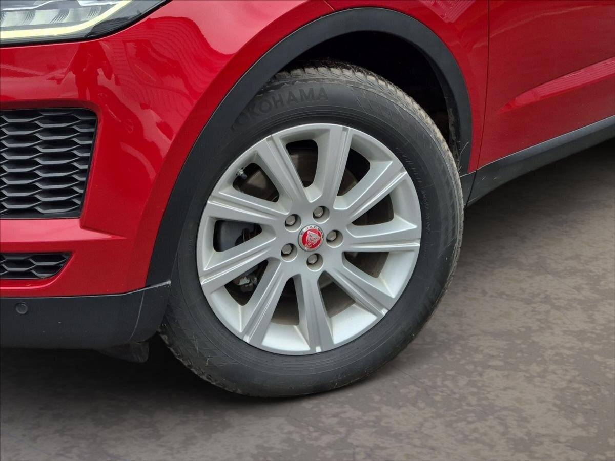 Jaguar E-Pace SUV 2,0 l 132 kw