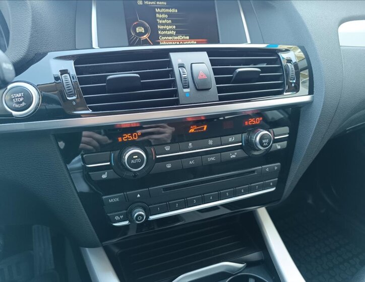BMW X3 SUV / Terénní 3,0 l 190 kw