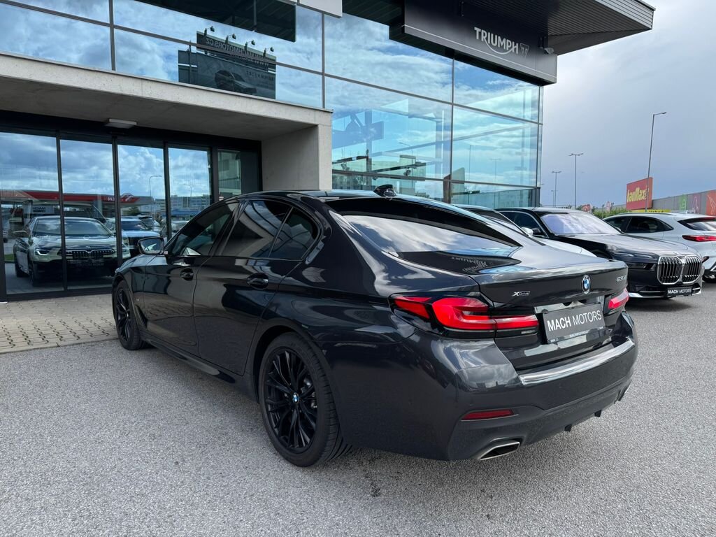 BMW Řada 5 Sedan / Limuzína 3,0 l 210 kw