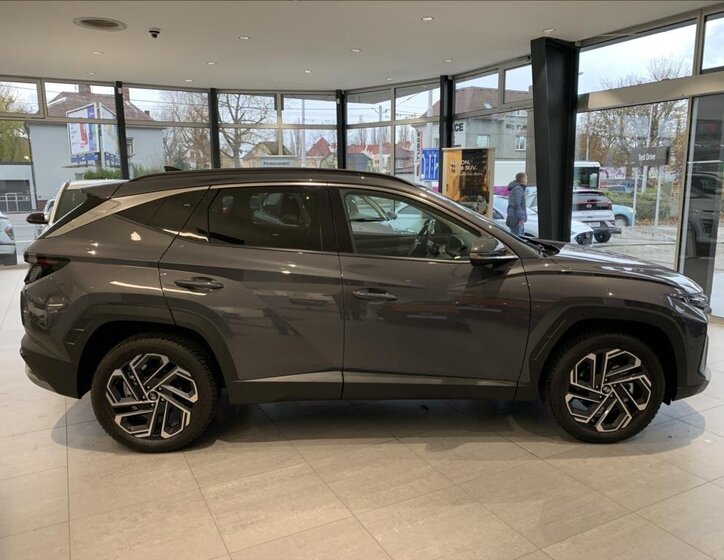 Hyundai Tucson SUV / Terénní 1,6 l 158 kw
