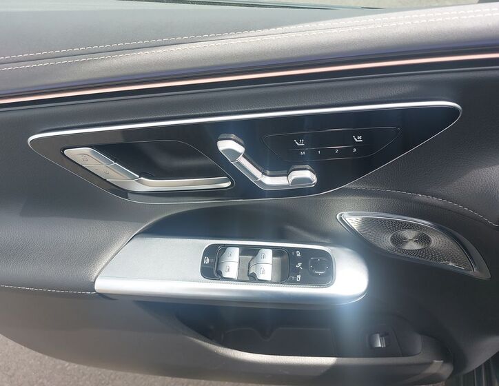 Mercedes-Benz EQE 24