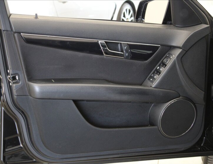 Mercedes-Benz Třídy C 15