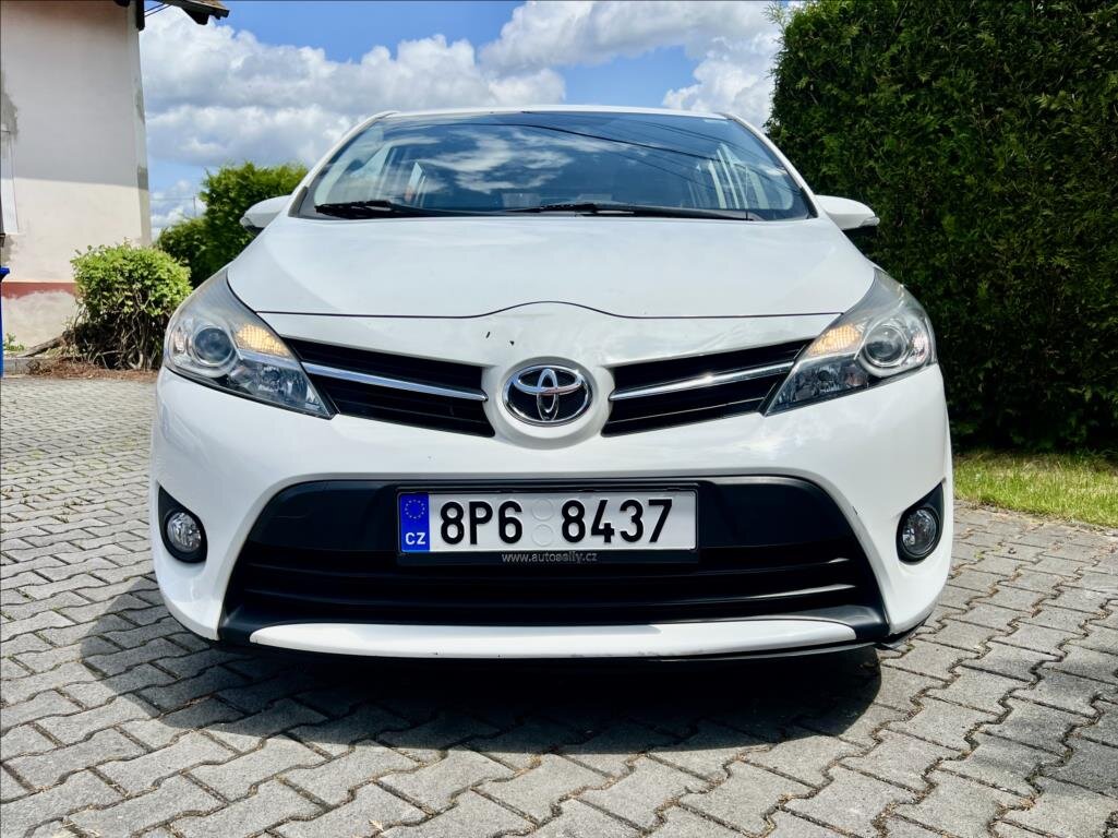 Toyota Verso MPV 1,6 l 82 kw