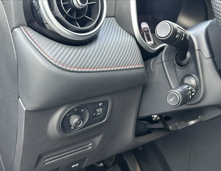 MG ZS SUV / Terénní 999,0 82 kw