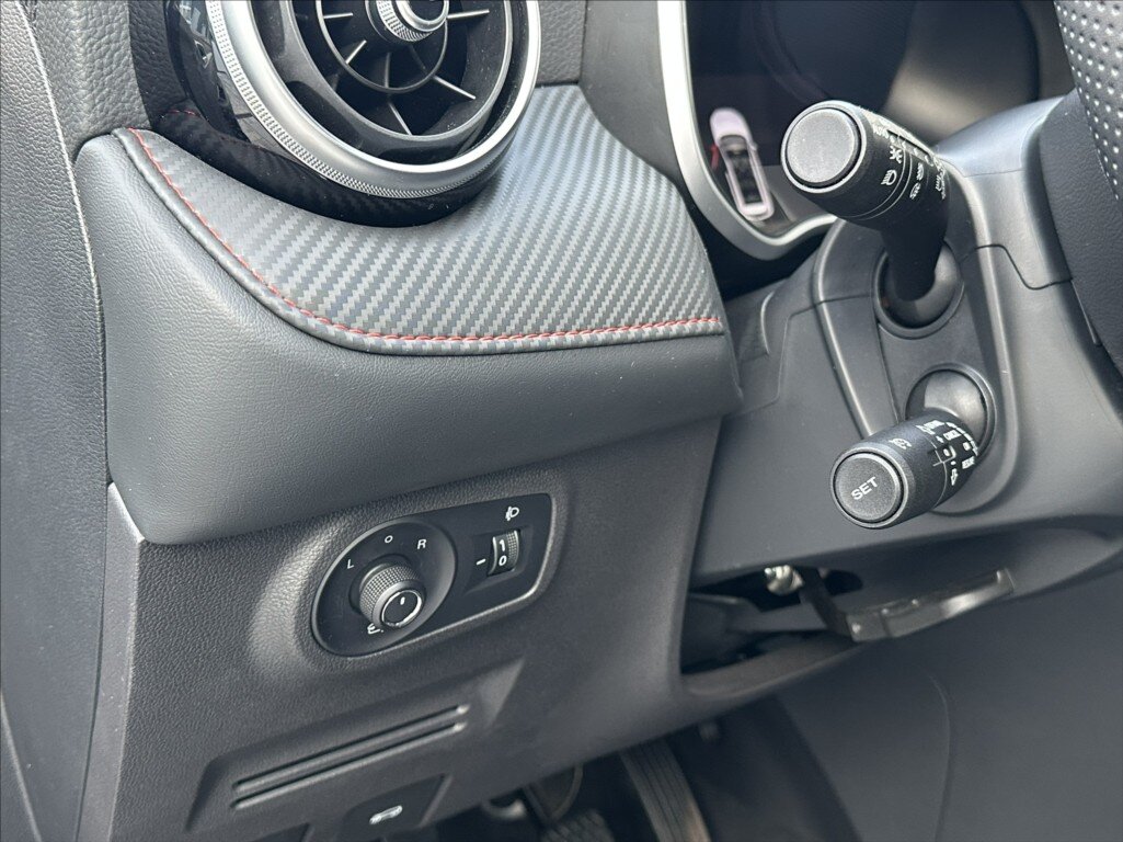 MG ZS SUV / Terénní 999,0 82 kw