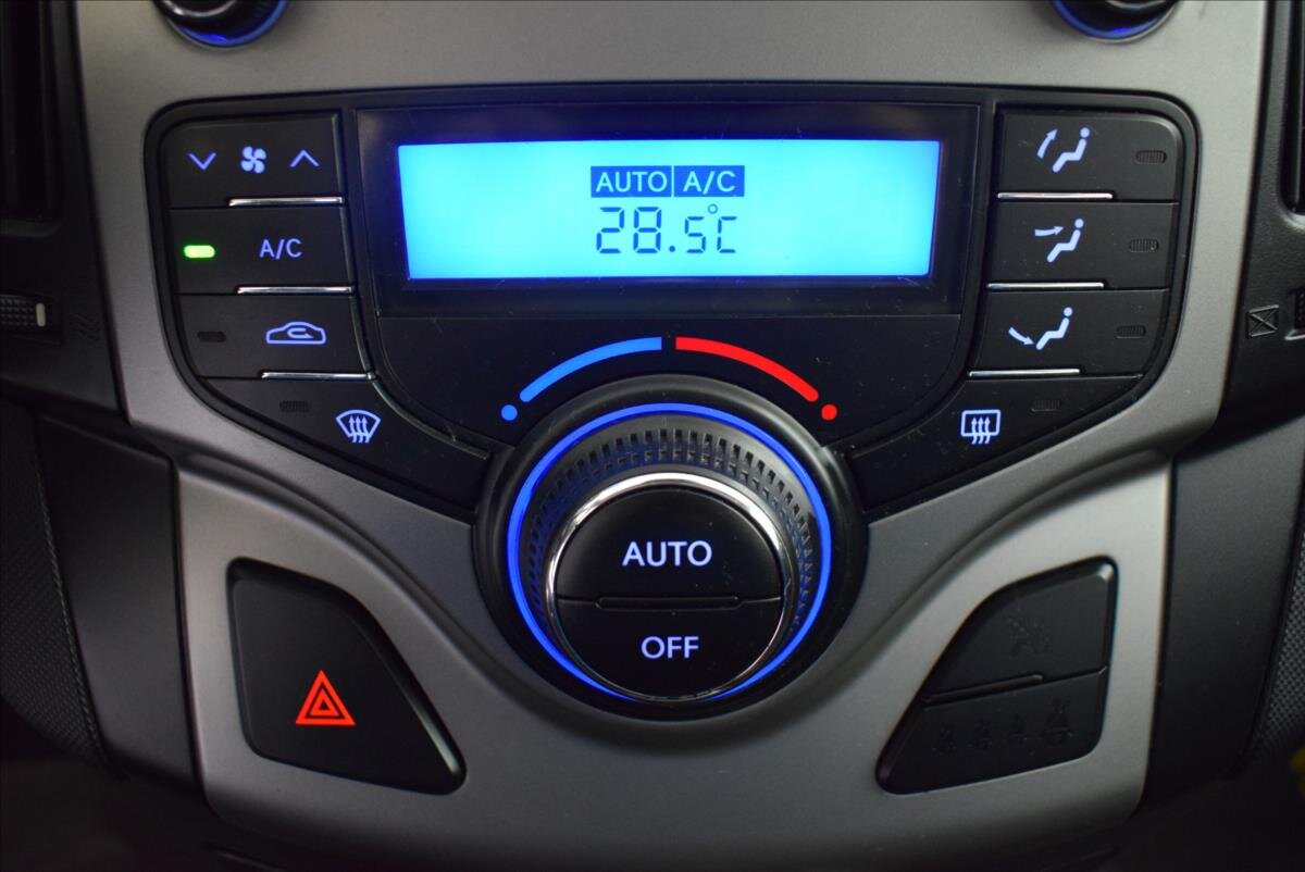 Hyundai i30 Kombi 1,6 l 92 kw