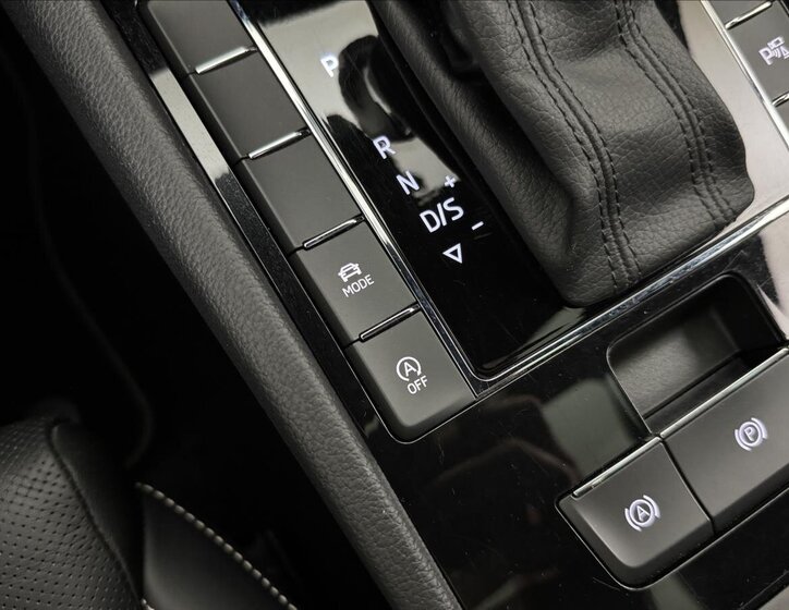 Škoda Superb Kombi 2,0 l 110 kw