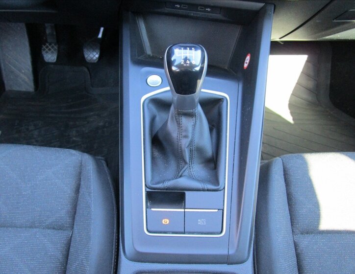 Volkswagen Golf Hatchback 1,5 l 110 kw