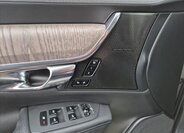 Volvo V90 Kombi 2,0 l 145 kw