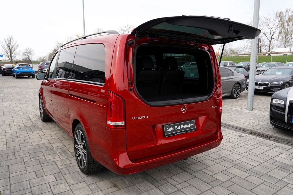 Mercedes-Benz Třídy V MPV 2,0 l 176 kw