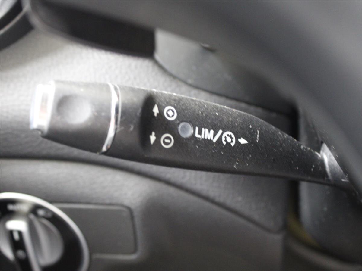 Mercedes-Benz CLA Kombi 2,1 l 100 kw