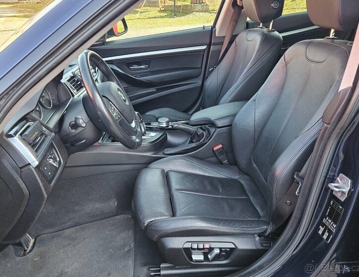 BMW Řada 3 Sedan / Limuzína 2,0 l 140 kw