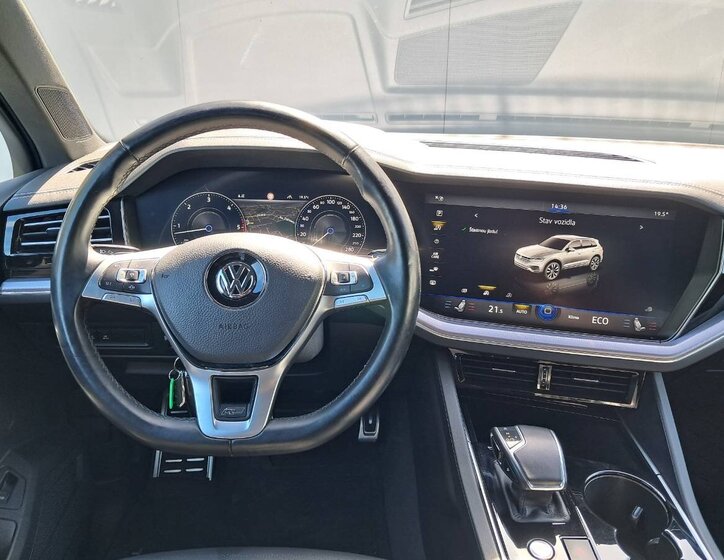 Volkswagen Touareg SUV / Terénní 3,0 l 210 kw