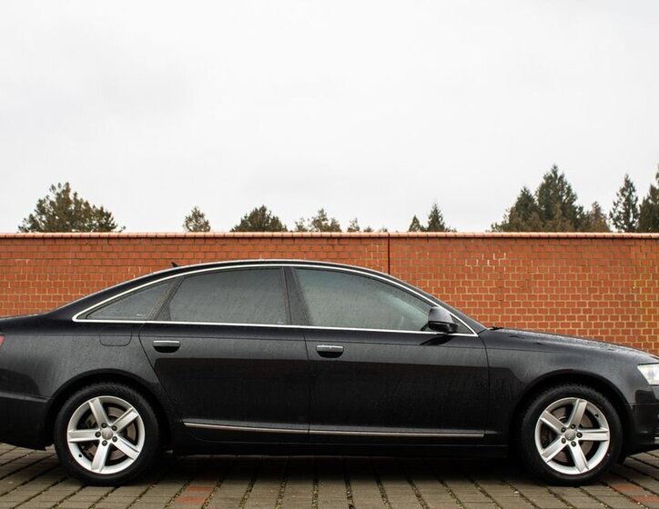 Audi A6 Sedan 3,0 l 176 kw