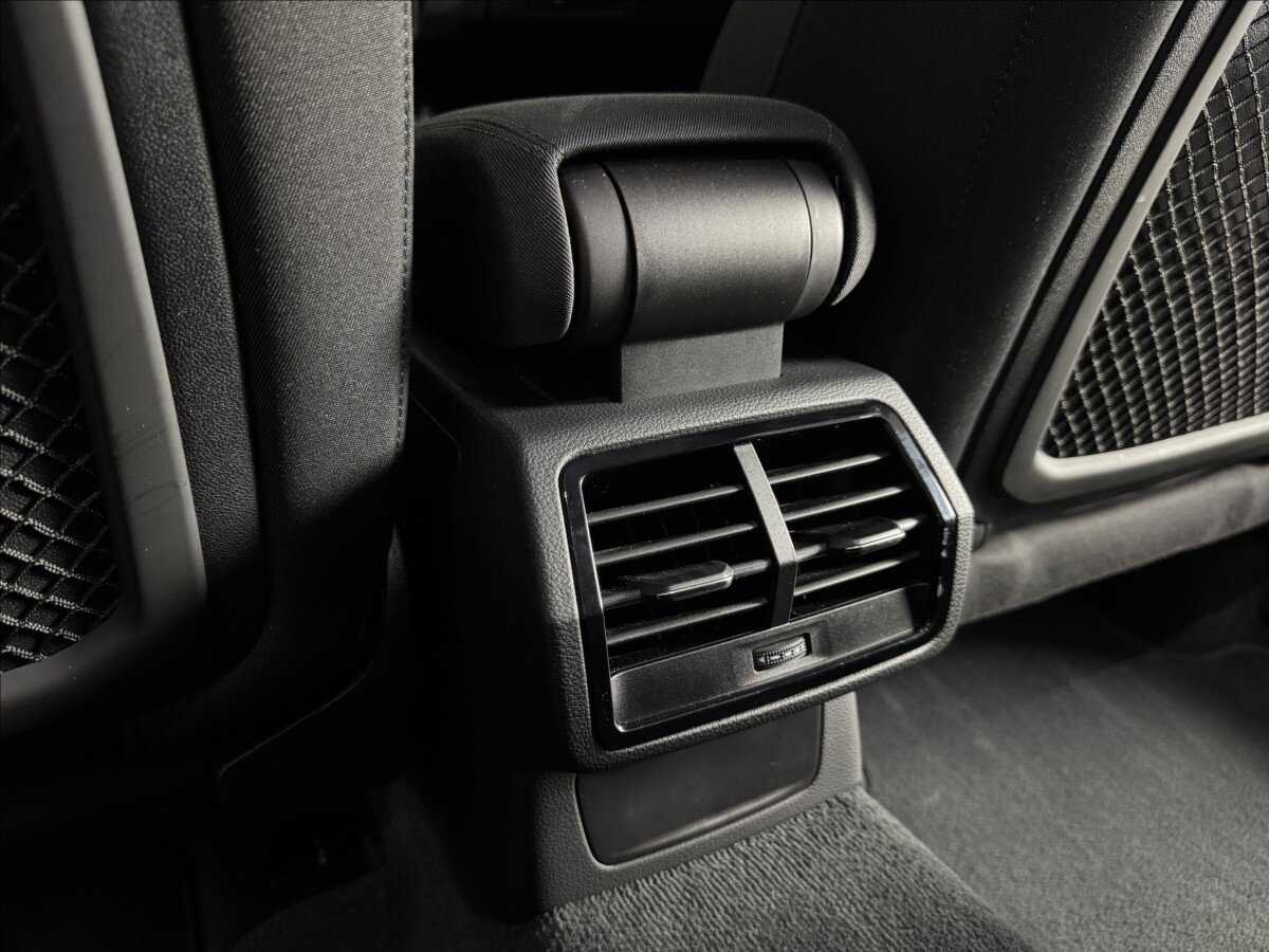 Audi Q3 SUV / Terénní 2,0 l 110 kw