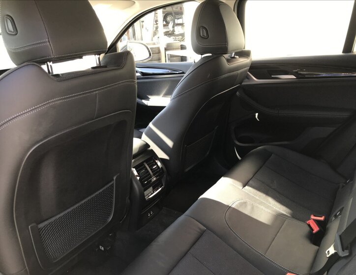 BMW X4 SUV / Terénní 2,0 l 140 kw