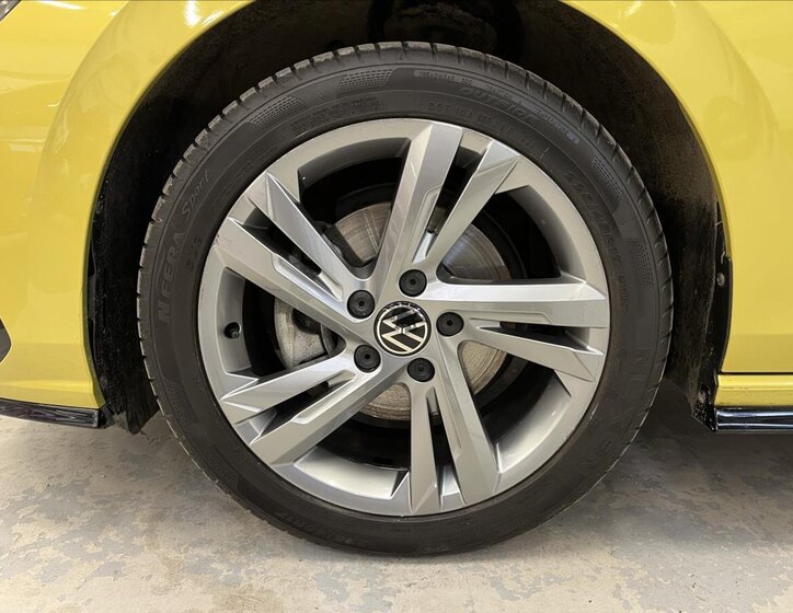 Volkswagen Golf Kombi 1,5 l 110 kw